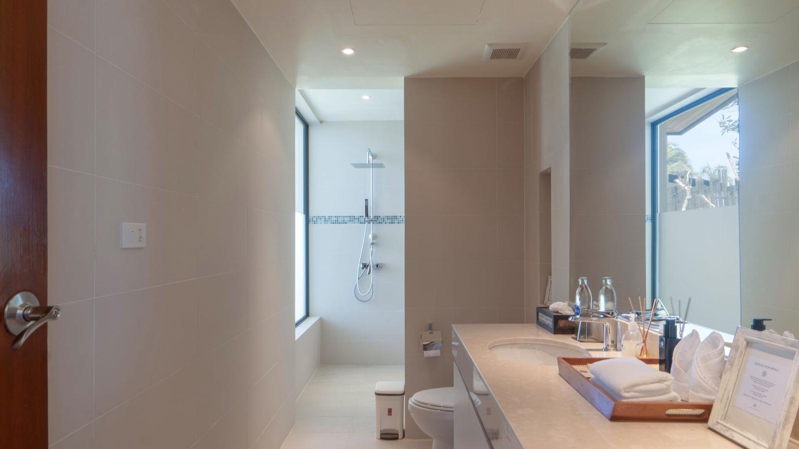 The Ocho Baan Taley Rom - Gallery Image 26 in Natai Beach, Phang Nga, Phuket, Thailand