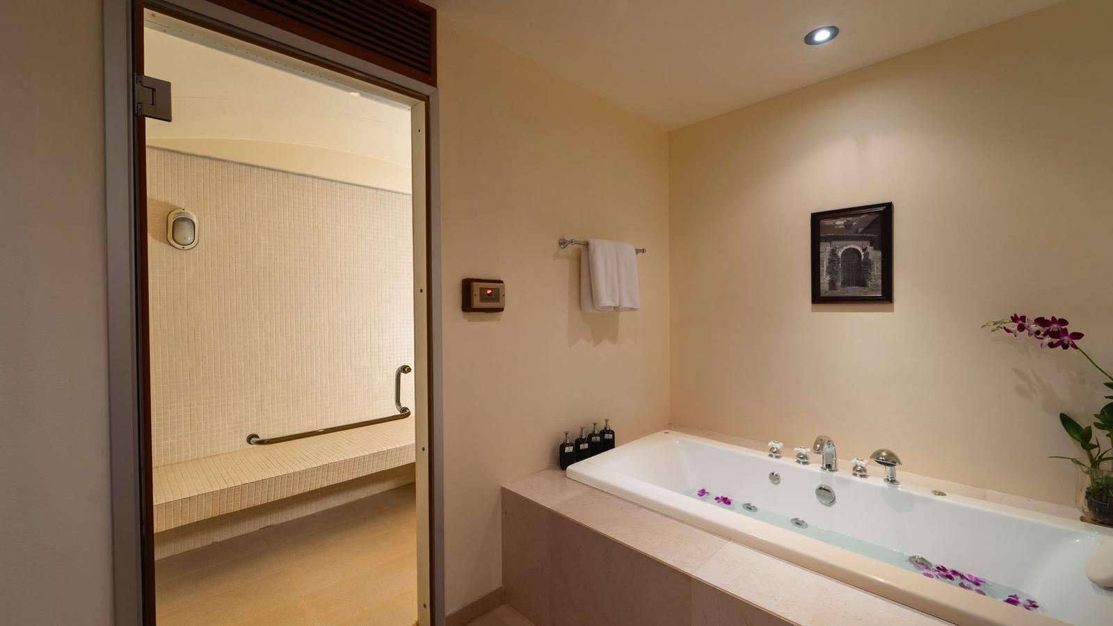 The Ocho Baan Taley Rom - Gallery Image 27 in Natai Beach, Phang Nga, Phuket, Thailand