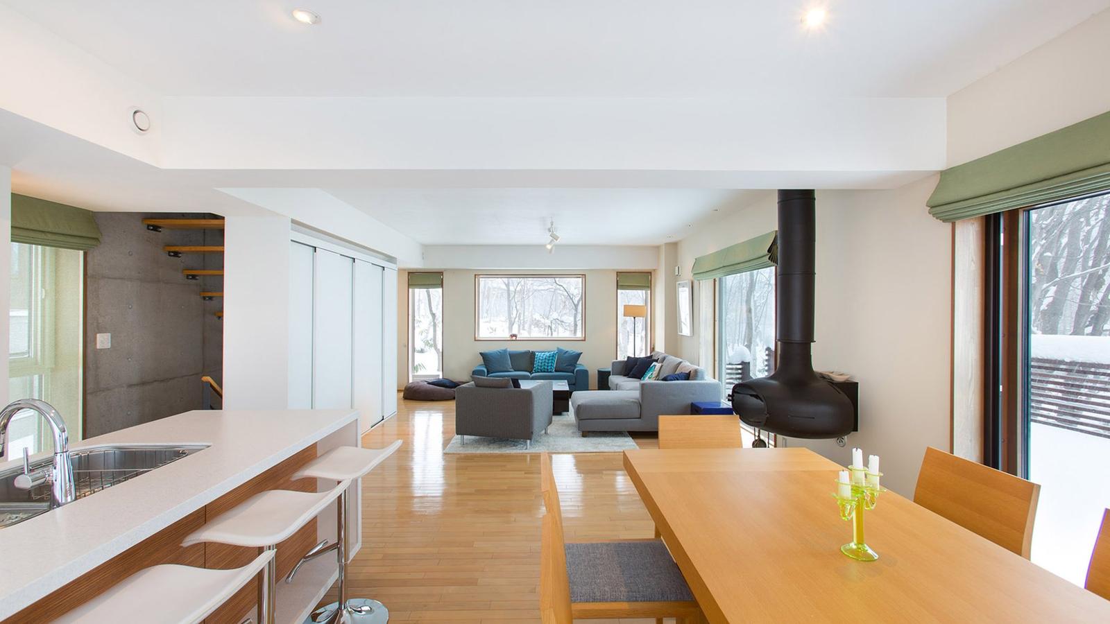 The Ocho Kita Kitsune Chalet - Gallery Image 3 in Hirafu village, Niseko, Japan