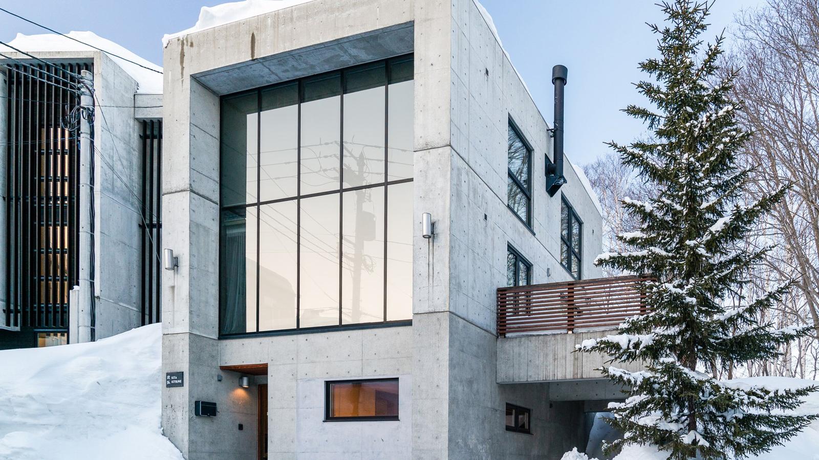 The Ocho Kita Kitsune Chalet - Gallery Image 16 in Hirafu village, Niseko, Japan