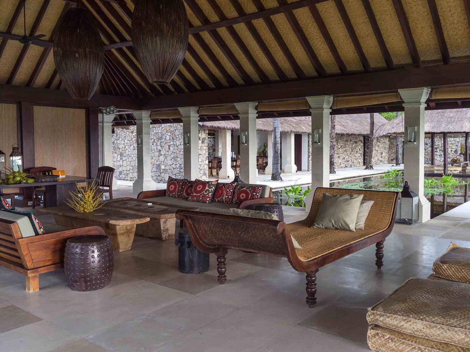 The Ocho Sira Beach House - Gallery Image 35 in Sira Beach, Lombok, Indonesia