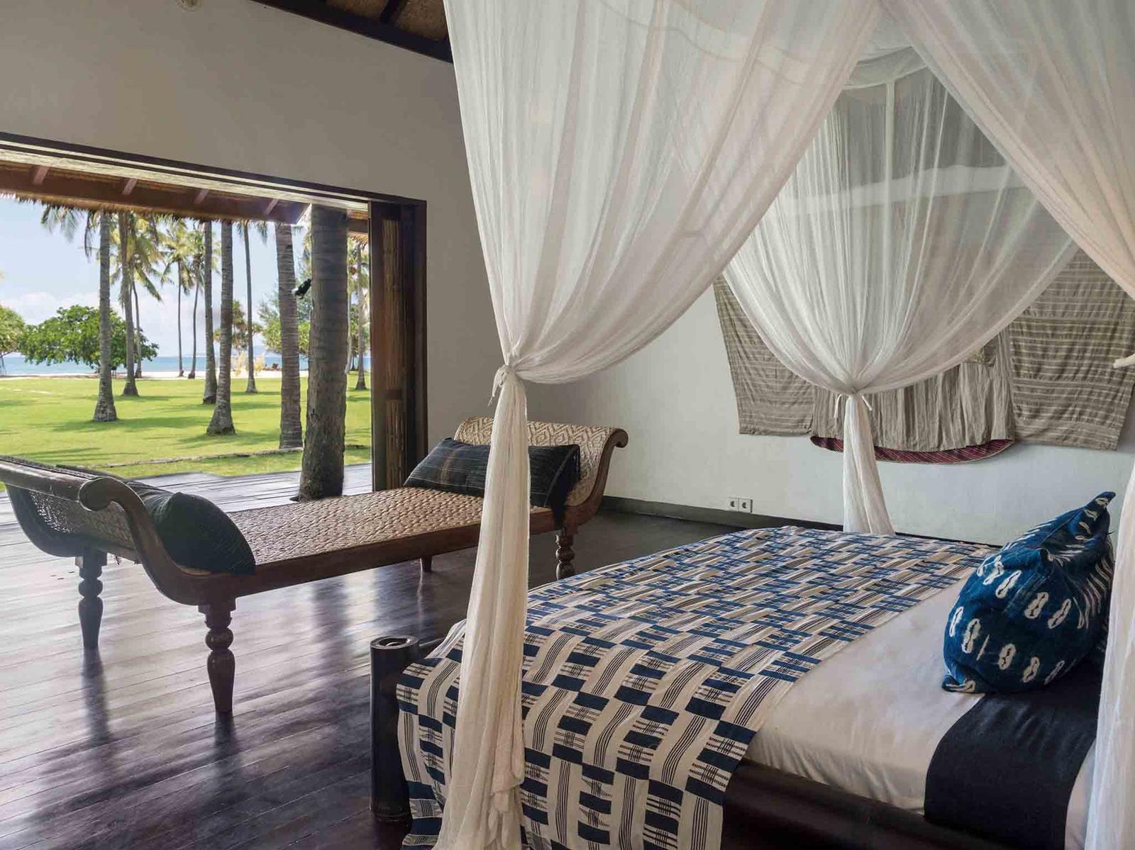 The Ocho Sira Beach House - Gallery Image 52 in Sira Beach, Lombok, Indonesia