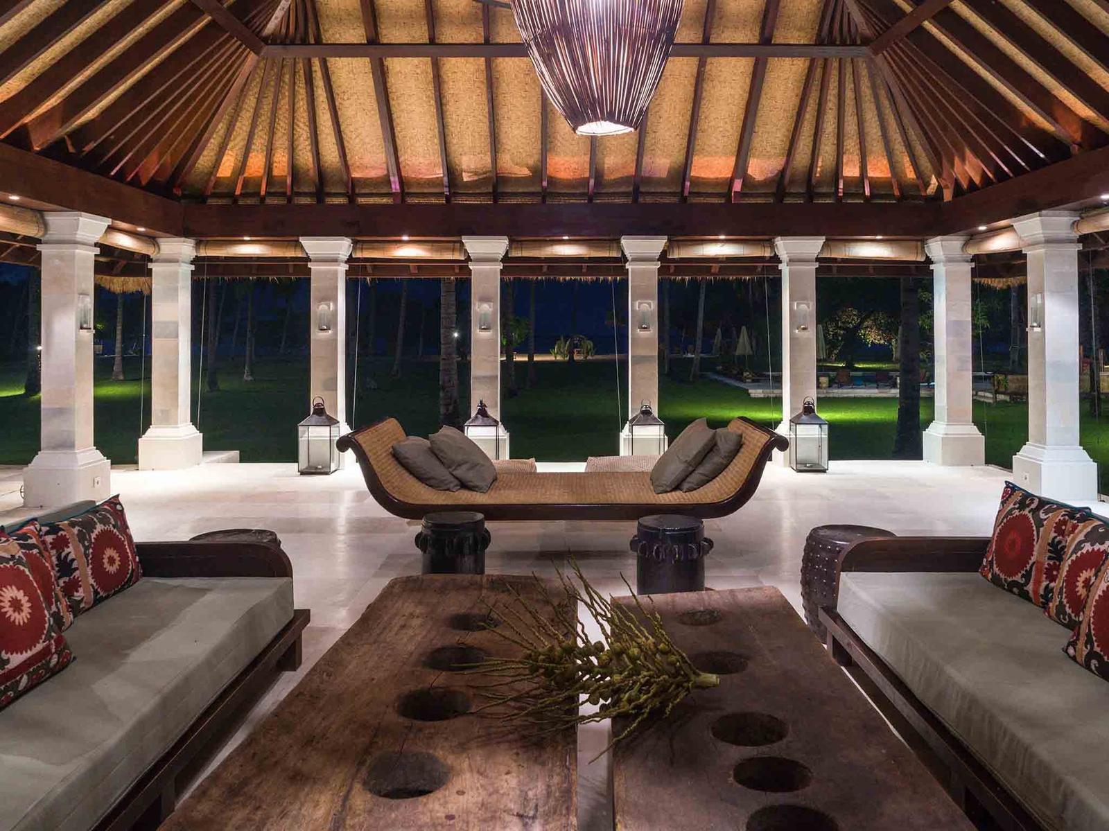 The Ocho Sira Beach House - Gallery Image 54 in Sira Beach, Lombok, Indonesia