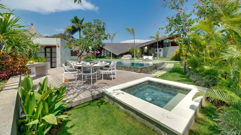 The Layar - four bedroom villa