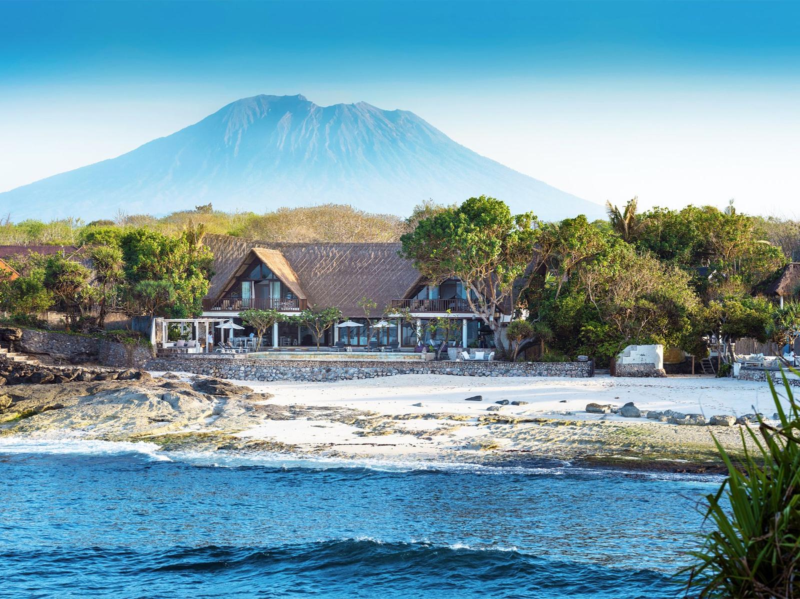 The Ocho Villa Voyage - Luxury Villa in Nusa Lembongan, Indonesia