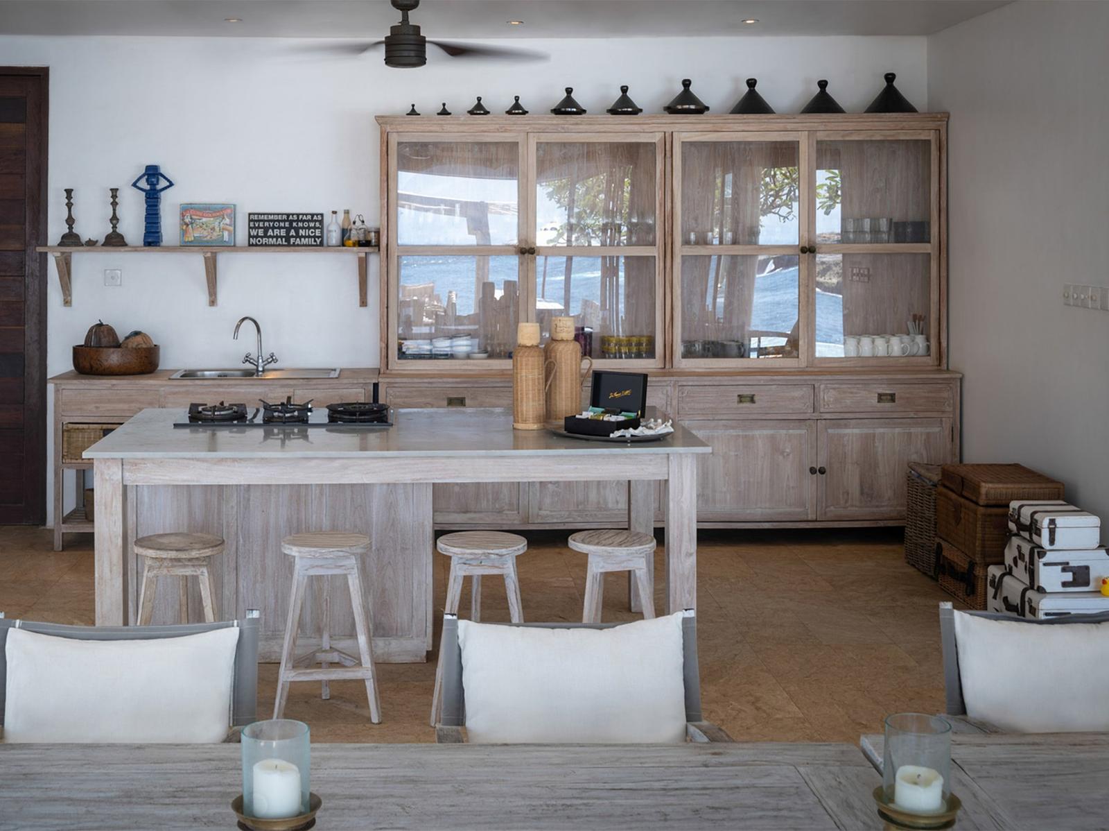 The Ocho Villa Voyage - Gallery Image 26 in Nusa Lembongan, Indonesia