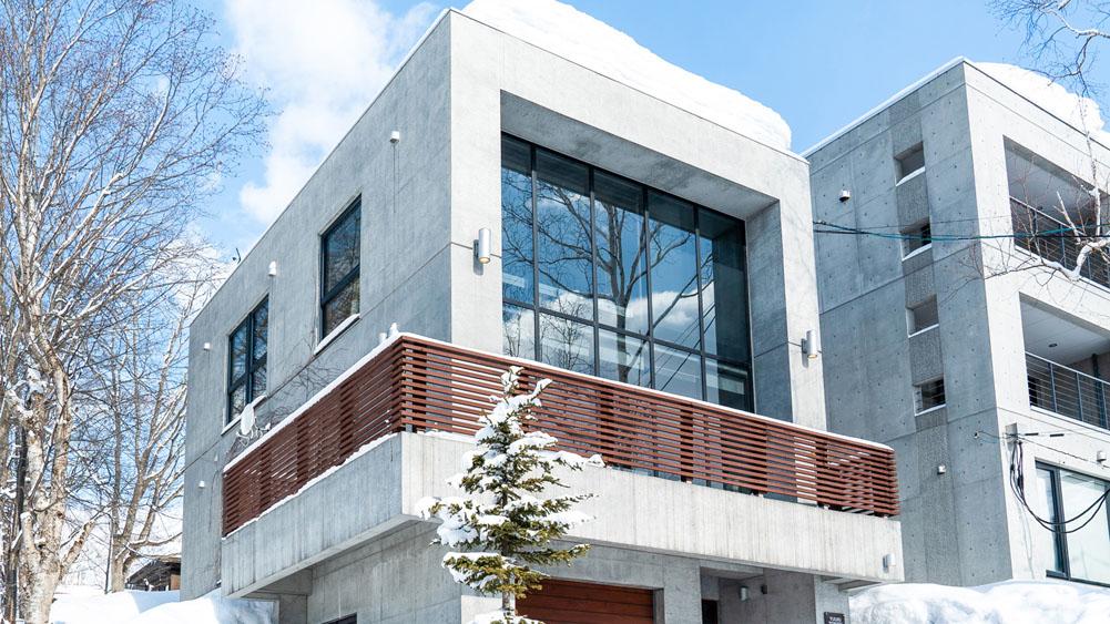 The Ocho Yuuki Toride Chalet - 3 Bedroom Luxury Villa in Hirafu village, Niseko, Japan